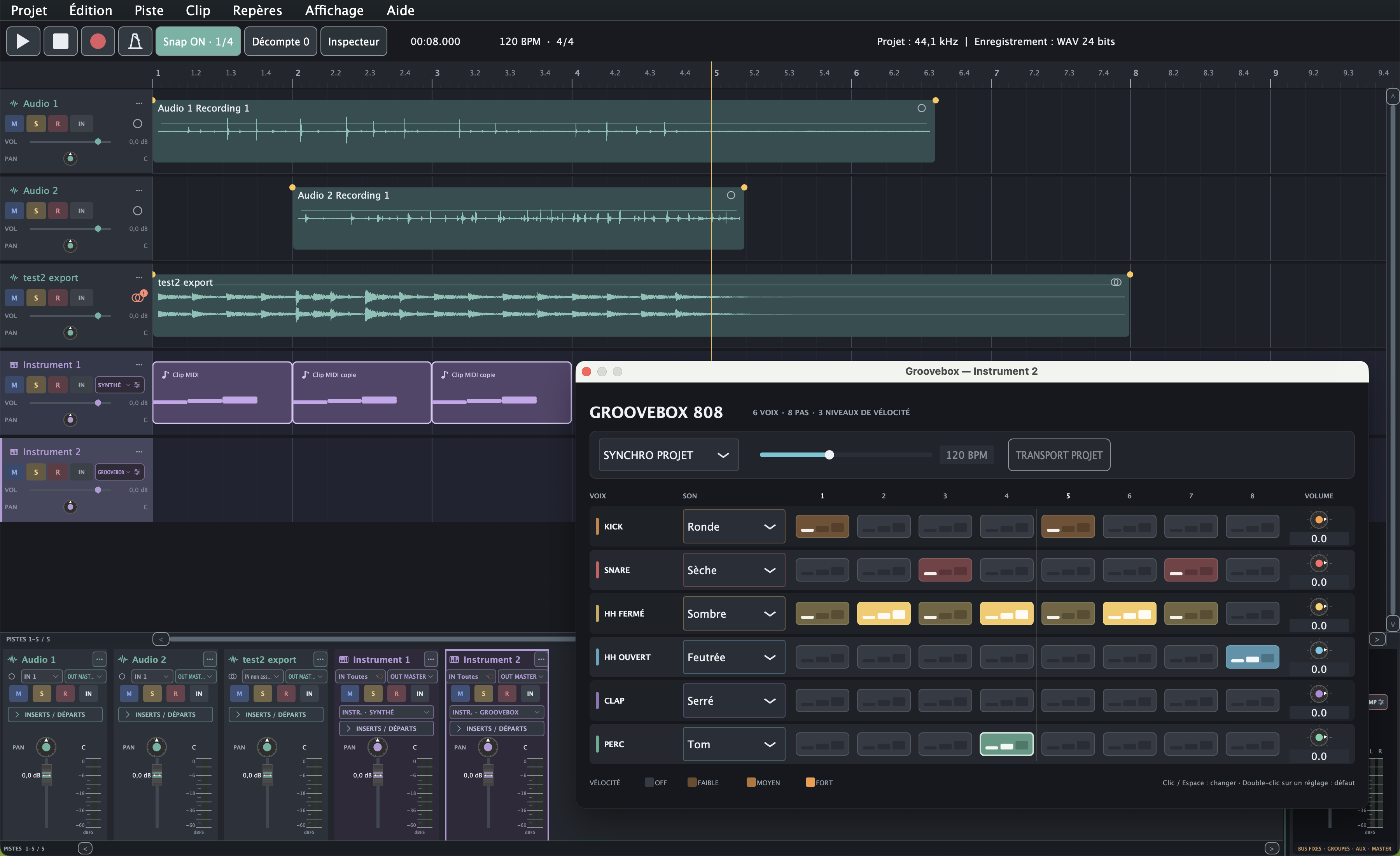 MikaDAW avec l’arrangement, le mixeur et la Groovebox ouverts